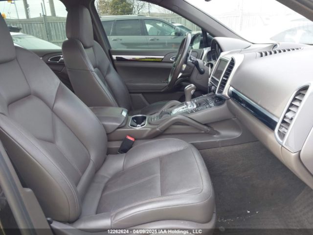 WP1AA2A26GKA14916 2016 PORSCHE