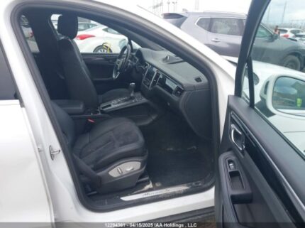 WP1AB2A56HLB18521 2017 PORSCHE