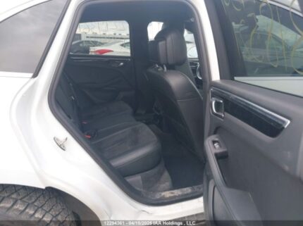 WP1AB2A56HLB18521 2017 PORSCHE