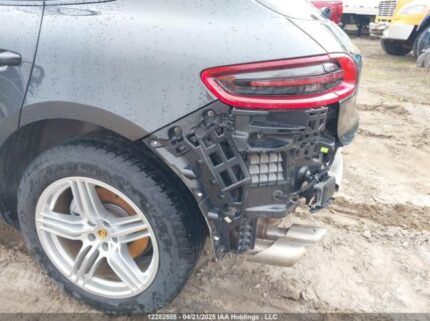 WP1AB2A57JLB35446 2018 PORSCHE
