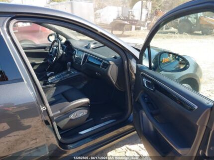 WP1AB2A57JLB35446 2018 PORSCHE