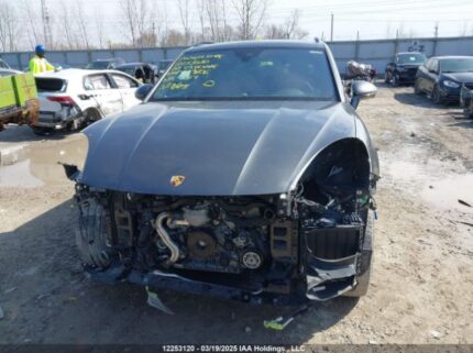 WP1AF2AY0LDA39606 2020 PORSCHE