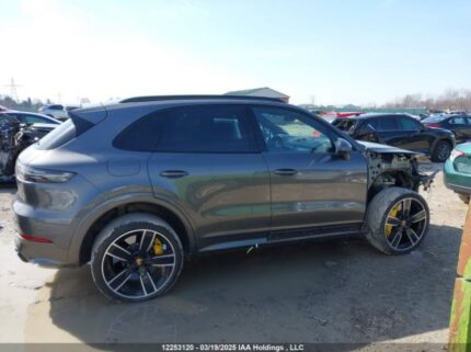 WP1AF2AY0LDA39606 2020 PORSCHE