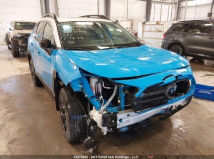 2T3J1RFV6LC125885 2020 TOYOTA