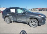 2T3R1RFV0KW082340 2019 TOYOTA