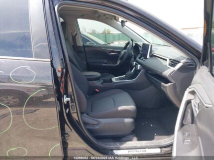 2T3RWRFV2PW162957 2023 TOYOTA