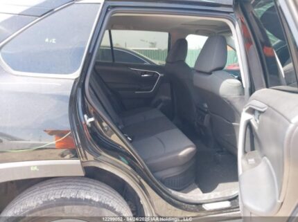 2T3RWRFV2PW162957 2023 TOYOTA