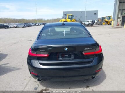 3MW5R7J05M8B65909 2021 BMW