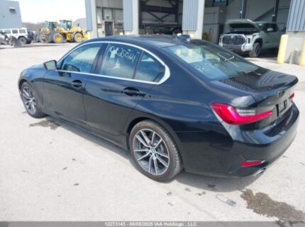 3MW5R7J05M8B65909 2021 BMW