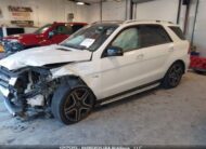 4JGDA6EB6JB065366 2018 MERCEDES-BENZ