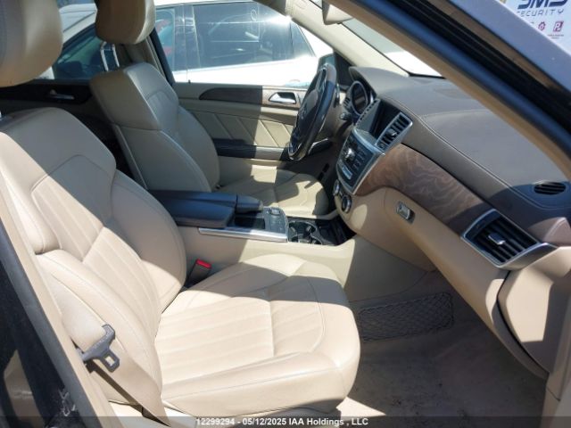 4JGDF2EE4GA697348 2016 MERCEDES-BENZ