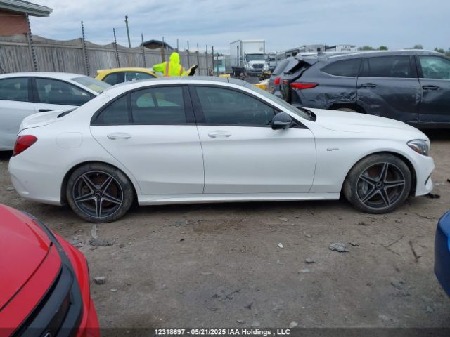 55SWF6EB6JU258806 2018 MERCEDES-BENZ