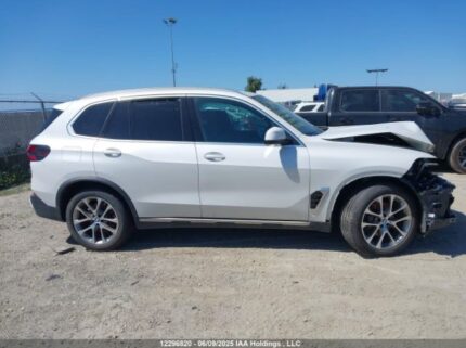 5UX23EU01R9U22289 2024 BMW