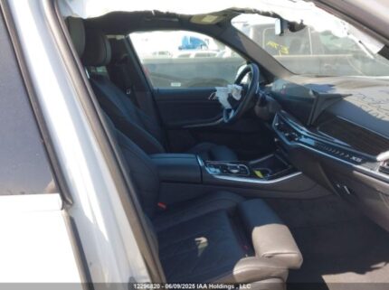 5UX23EU01R9U22289 2024 BMW