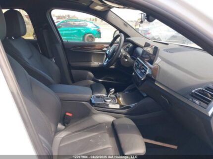 5UX33DT06S9Y71697 2025 BMW