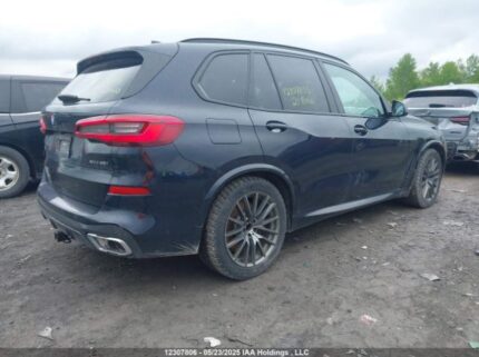 5UXCR6C01LLL75821 2020 BMW