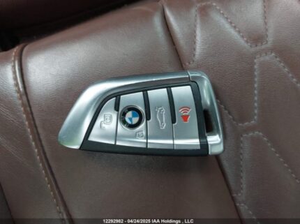 5UXCR6C08LLL75637 2020 BMW