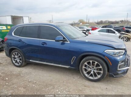 5UXCR6C08LLL75637 2020 BMW