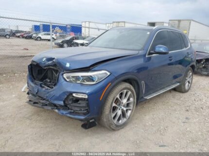 5UXCR6C08LLL75637 2020 BMW
