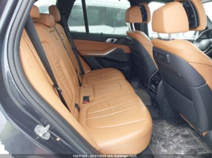 5UXCR6C58KLK80618 2019 BMW
