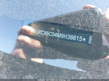 5UXCX6C04M9H38815 2021 BMW