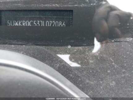5UXKR0C53JL072086 2018 BMW