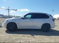5UXKR0C57J0Y01739 2018 BMW