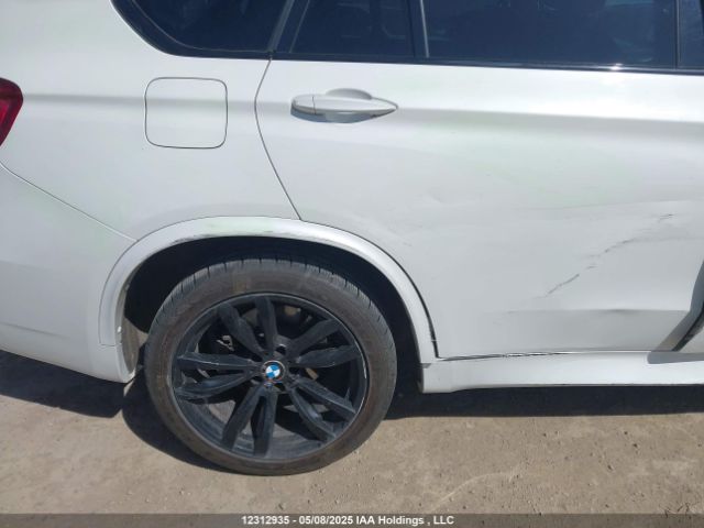 5UXKR0C57J0Y01739 2018 BMW