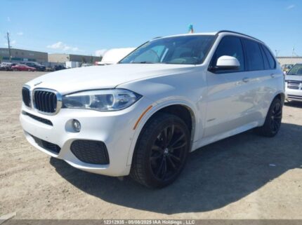 5UXKR0C57J0Y01739 2018 BMW