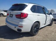 5UXKR0C57J0Y01739 2018 BMW