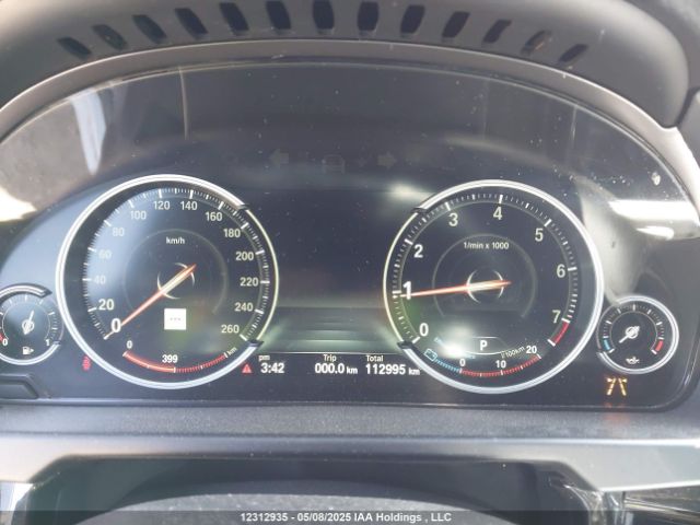 5UXKR0C57J0Y01739 2018 BMW