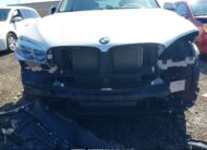 5UXKR0C58H0U51452 2017 BMW