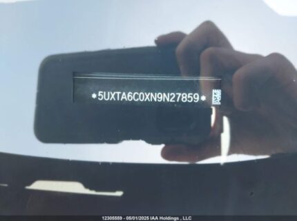 5UXTA6C0XN9N27859 2022 BMW