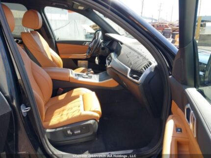 5UXTA6C0XN9N27859 2022 BMW