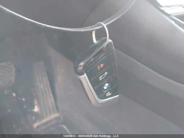 5UXTR9C59KLE11463 2019 BMW