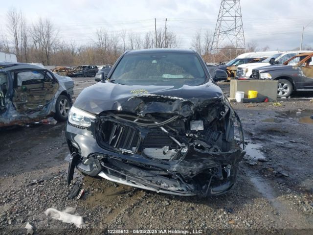 5UXTR9C59KLE11463 2019 BMW