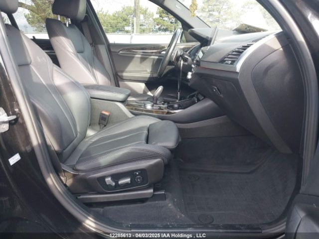 5UXTR9C59KLE11463 2019 BMW