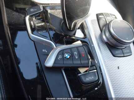 5UXTS3C5XJ0Y95044 2018 BMW