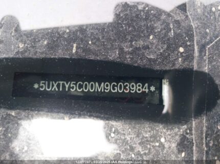 5UXTY5C00M9G03984 2021 BMW