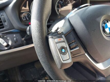 5UXWX9C37H0T16733 2017 BMW