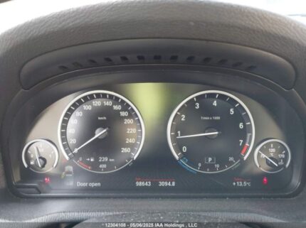 5UXWX9C37H0T16733 2017 BMW