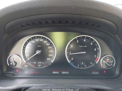 5UXWX9C37H0T16733 2017 BMW