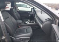 WA1VAAF77JD046975 2018 AUDI