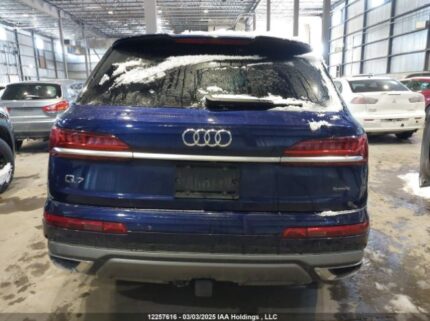 WA1WXAF73MD040596 2021 AUDI