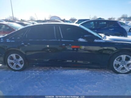 WAULDAF87RN011800 2024 AUDI
