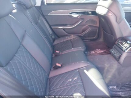 WAULDAF87RN011800 2024 AUDI