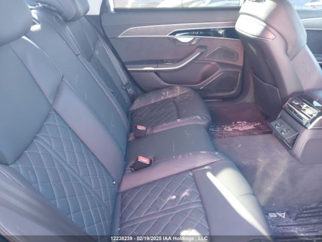 WAULDAF87RN011800 2024 AUDI