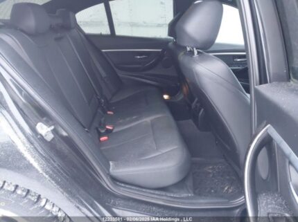 WBA8D9C58JA615259 2018 BMW