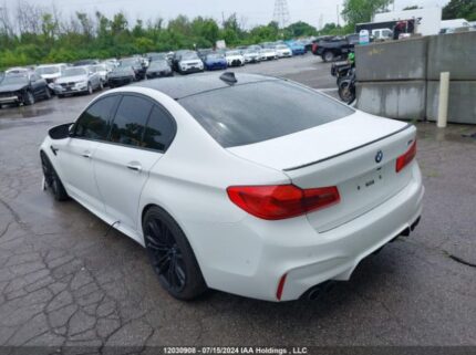 WBSJF0C58JB283613 2018 BMW