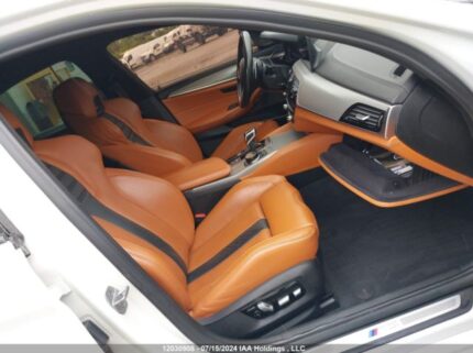 WBSJF0C58JB283613 2018 BMW